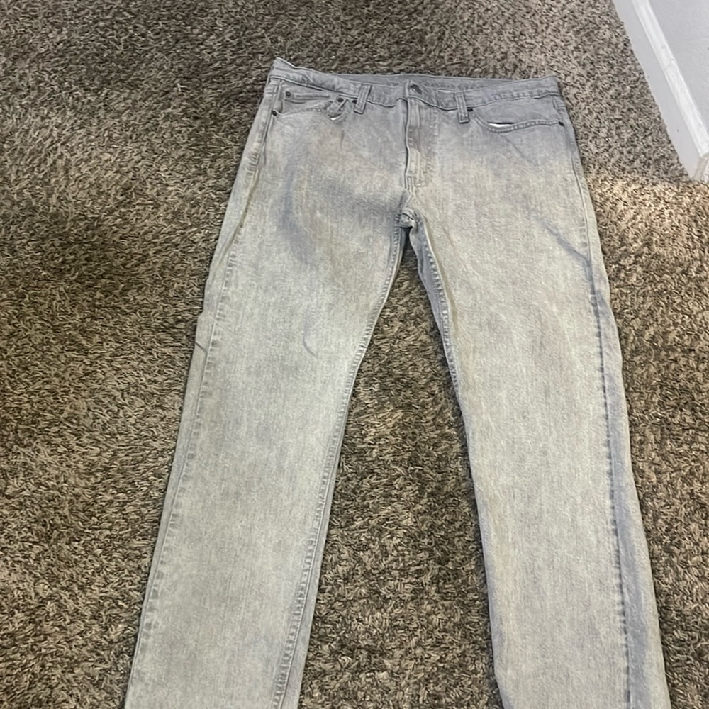 Levi Jeans Sz 36